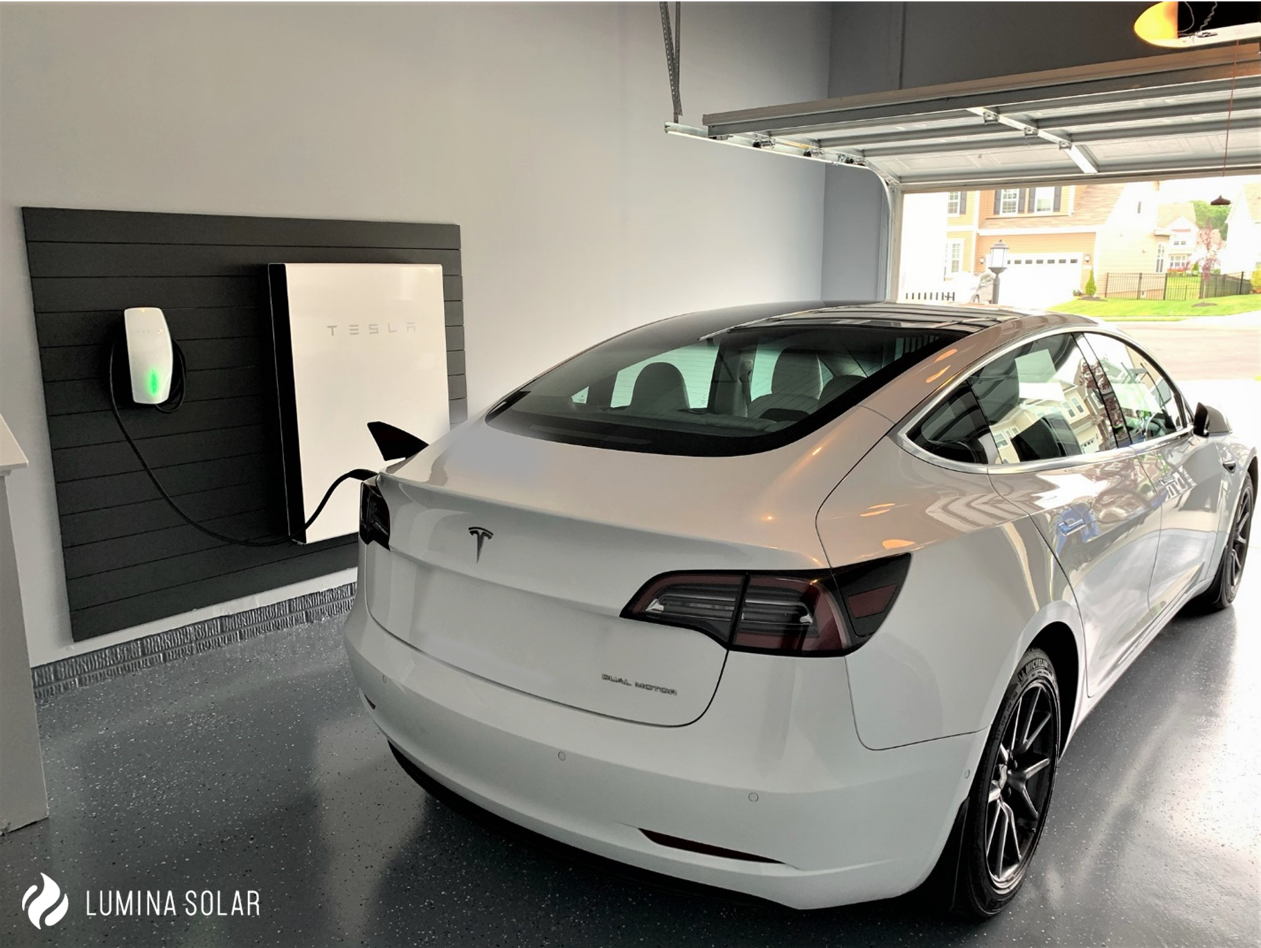 car+solar+battery good